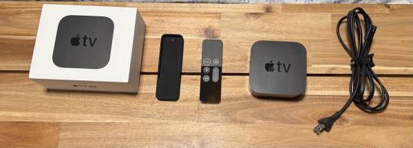 Apple TV 4K 32 GB 1