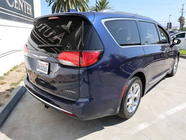 2018 CHRYSLER PACIFICA LIMITED MINIVAN 4D - $14,995 (- $995 de entrada según calificación crediticia* Se acepta todo tipo de crédito)63618274328065124
