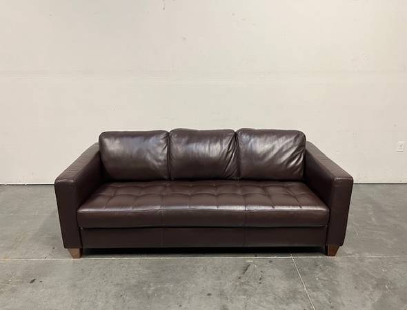 Modern Leather Sofa 1