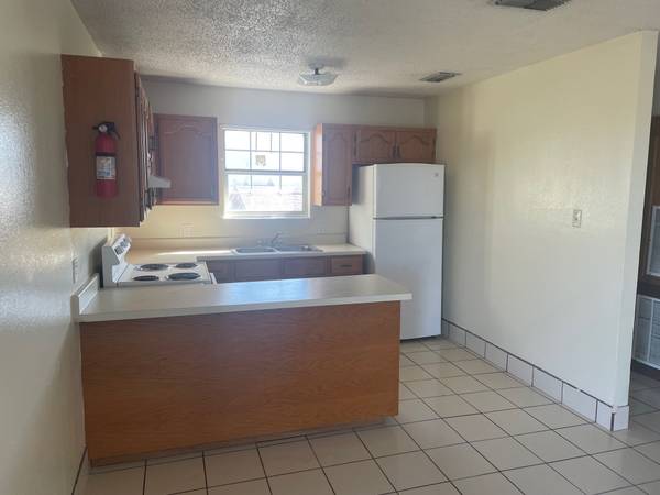 $750 / 1br - 1 Bedroom $750 month (Laredo)63662034862465120