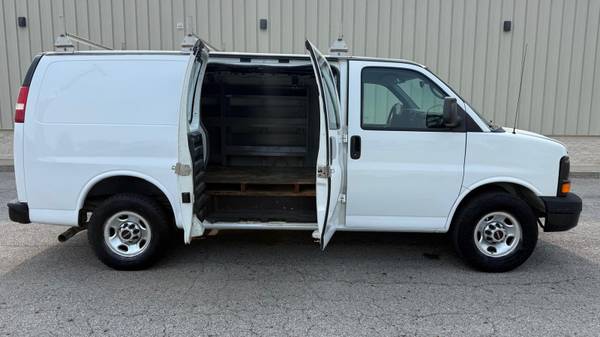 2013 GMC Savana 2500 - Photo 14