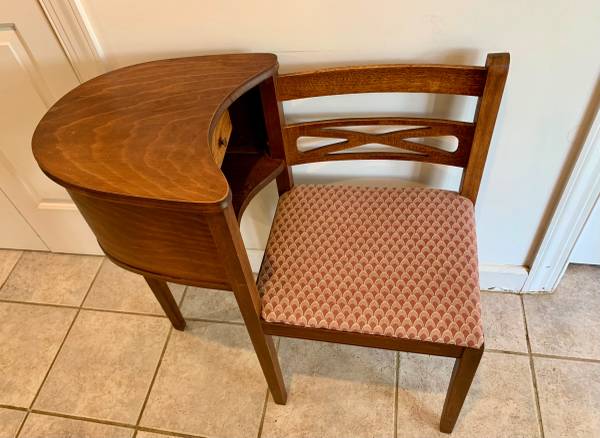 Vintage Telephone Gossip Bench 1