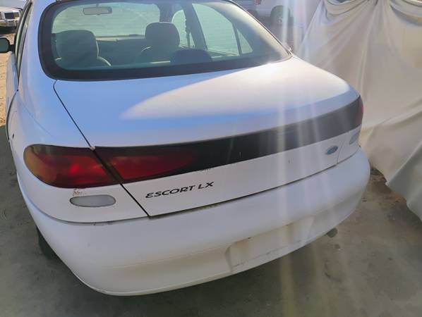 Escort Ford 1996 - $500 (Casa Grande)63485937252865123