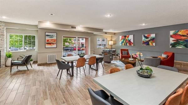 $1,378 / 1br - 797ft2 - Private Balcony, Sky Lounge Room, Air Conditioner (110 E 1st St, Chaska, MN)63990380912130123