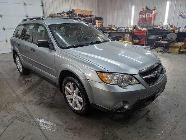 2009 Subaru Outback 1