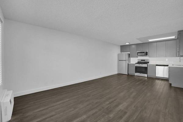 $2,065 / 1br - 625ft2 - Night Patrol, Spacious Closets, Included Appliances: Stove (501-525 N 4th St, Montebello, CA)63840112511617122