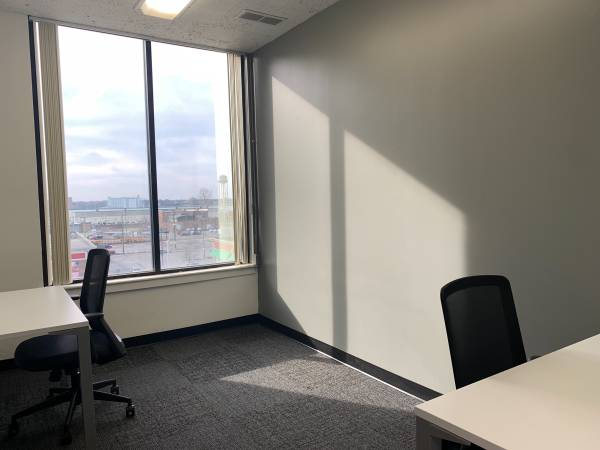 $590 Oficina Pequeña, con vista— Desde $590 💡🪟 (Detroit, MI)63937877562114120