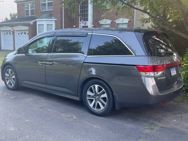 Honda Odyssey 2014 Touring Elite - $11,500 (Manassas)63440055673347123