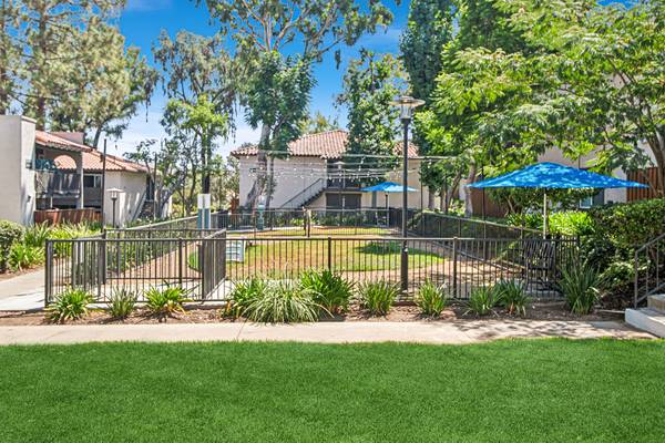 $2,955 / 2br - 962ft2 - On-site Maintenance and Management, Granite Countertops, Cable Ready (Thousand Oaks)63668287418883124
