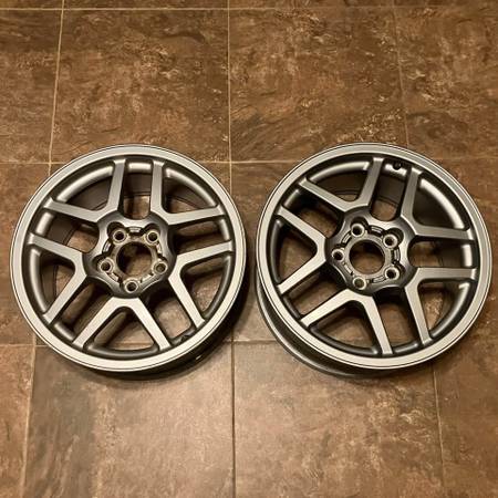 2x C5 Corvette Z06 OEM Front Wheels 17x9.5 – Speedline 1