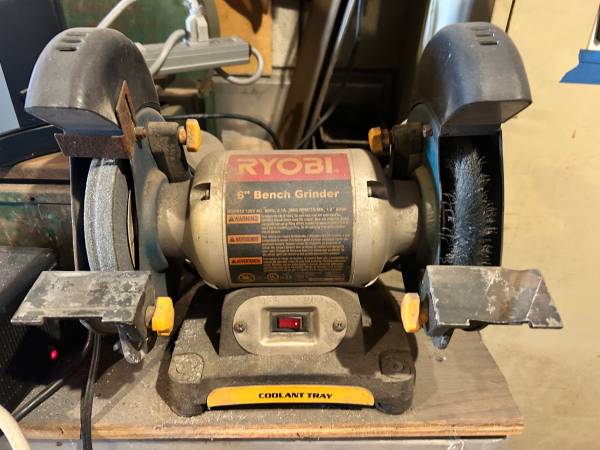 grinder ryobi 1