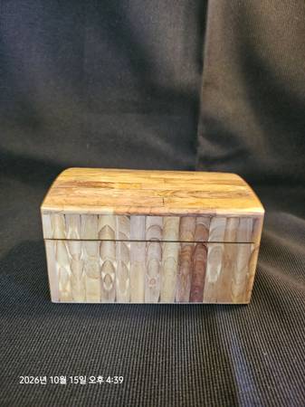 Vintage Handcrafted Seashell Inlay Jewelry Box - $69 OBO 1