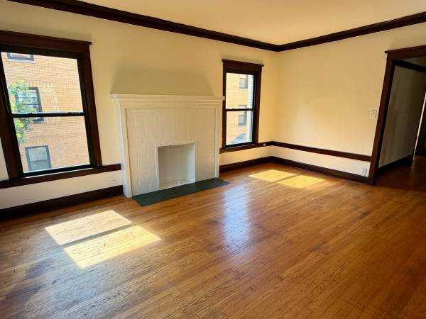 $2,295 / 2br - 1435ft2 - HUGE LOGAN 2 BED!!64041644851201120