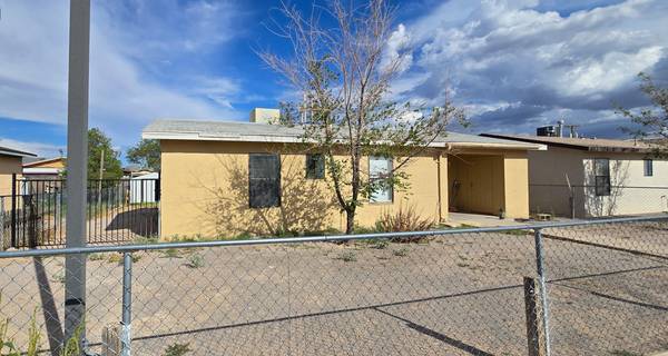 $180,000 / 3br - 1002ft2 - 3bedroom 2bathroom House Available! (Anthony)63867374763395121