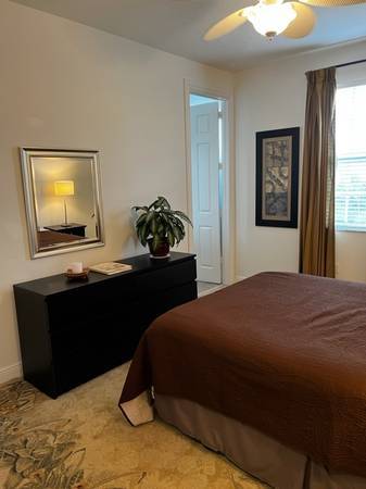 $555 / 3br - Habitación amueblada con baño privado en ubicación privilegiada (San Mateo, CA)63824142052737121
