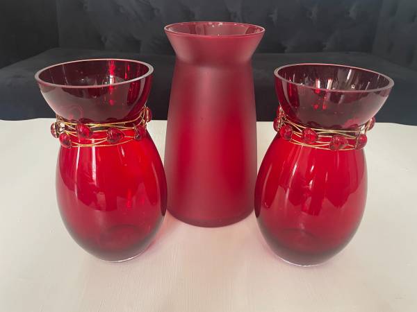 3-Red Glass Flower Vases - $25 (Columbia, MO)63471025507073121