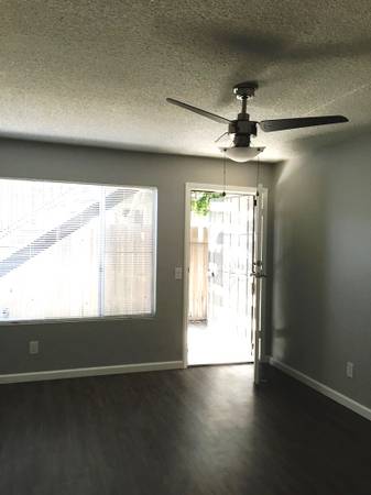 $2,100 / 1br - Apartamento de una habitación con lavandería en el lugar y estacionamiento reservado en Normal Heights (San Diego)63663872187137122