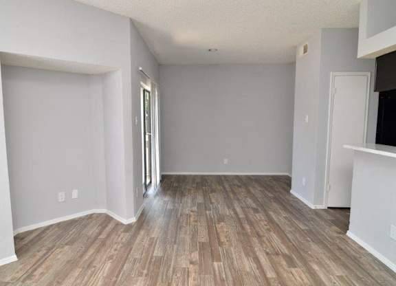 $1,075 / 1br - 674ft2 - 1 BD, Cable Ready, Gazebo sundeck (1400 Esters Rd, Irving, TX)63796350822401121