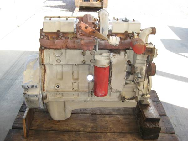Cummins CT 8.3 liter engine 1