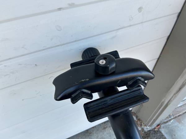1.25" Bicicleta Hitxh - $75 (burlingame)63471454616707121