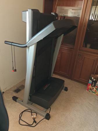 Pro Tech PRO-FORM Treadmill 1