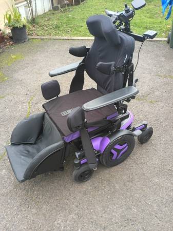 Electric Power Chair 1