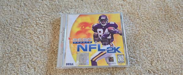 NFL 2K (Sega Dreamcast, 1999)  Complete in Box - CIB - Tested 1