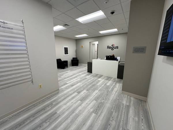 $180 $180 Dedicated Co-Working Desk, Calverton Maryland (Calverton)64150341441281124