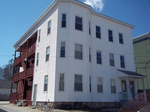 $1,675 / 3br - 1200ft2 - Nice Spacious 3 BR / 5 RM in Manchester's South End (2nd floor) (Manchester)63656227866369120