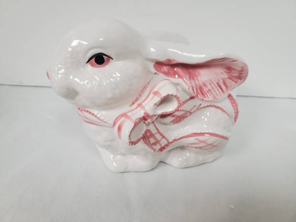 Ceramic Porcelain White Easter Bunny Rabbit with Pink Bow 1