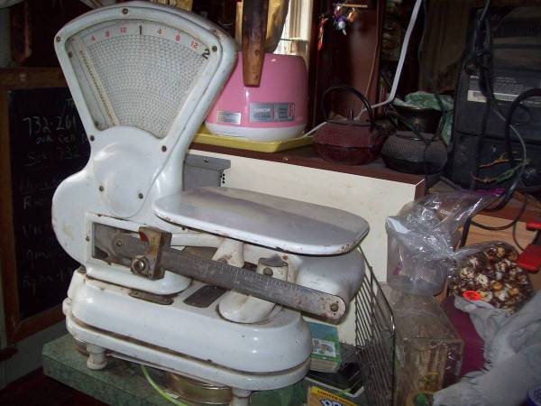 Deli or Butcher's Scale 1
