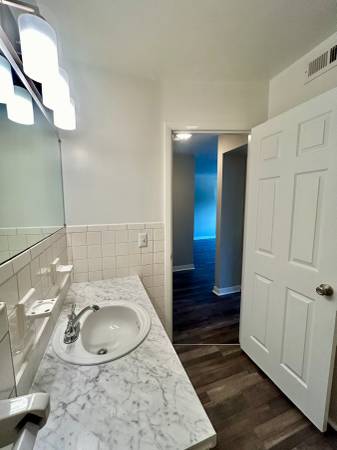 $1,075 / 1br - 800ft2 - Get $100 off your first month's rent! (hermitage)63680355900545124