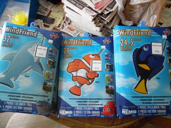 Decorative Wind Sails with Fish Themes  --New in Box-Half Price-- 1