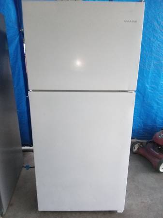 Amana Refrigerator 1