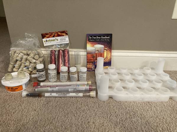 Beer/wine making supplies 1