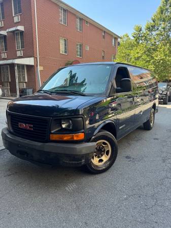 2006 GMC Savana 2500 - $4,85063614465554561121