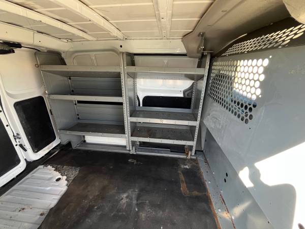 2017 Nissan NV 200 - Photo 15