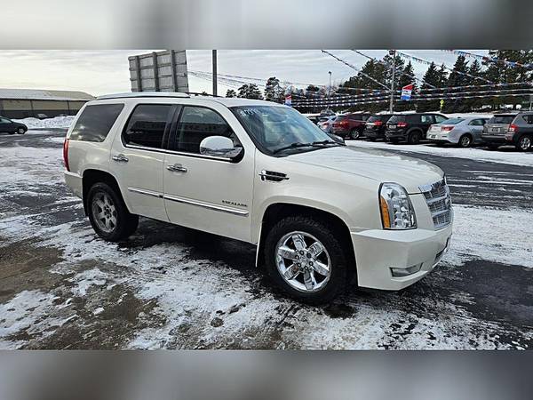 2010 CADILLAC ESCALADE PLATINUM 1