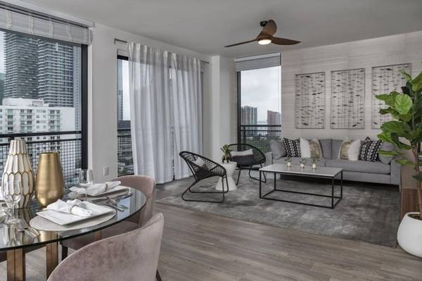 $3,075 / 2br - 1314ft2 - !!! Prime Retail Comfort Twist Luxurious 2bdrm 2ba (221 SW 12th St #1817, Miami, FL 33130)63825136700291123
