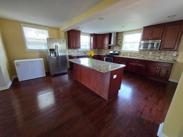 $254,900 / 5br - 2880ft2 - INVERSIONISTAS - ¡Rápida Venta o Excelente Alquiler a Largo Plazo!63854289317891122