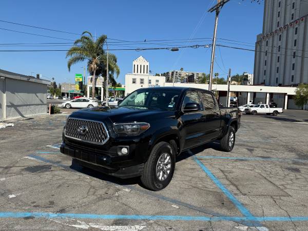 2017 TOYOTA TACOMA SR5 4D 4X4 CAMA LARGA EN BUEN ESTADO - $21,777 (LOS ÁNGELES)63441159195649122