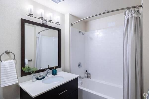$2,595 / 2br - 950ft2 - Lease now, get up to 2 months free on ALL available TWO BEDROOMS!!! (santa rosa)64030488290178122