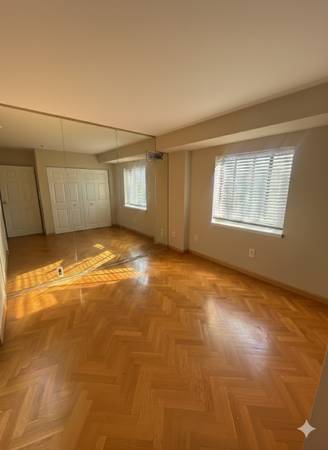 $1,200 / 2br - Couples looking for roommate, Ocean View (Revere)63871206244865123