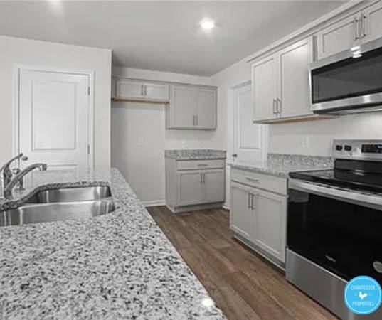 $2295.00 / 5br - 2350ft2 - 2140 Monk Drive, Haw River, NC 2725864027442361730121