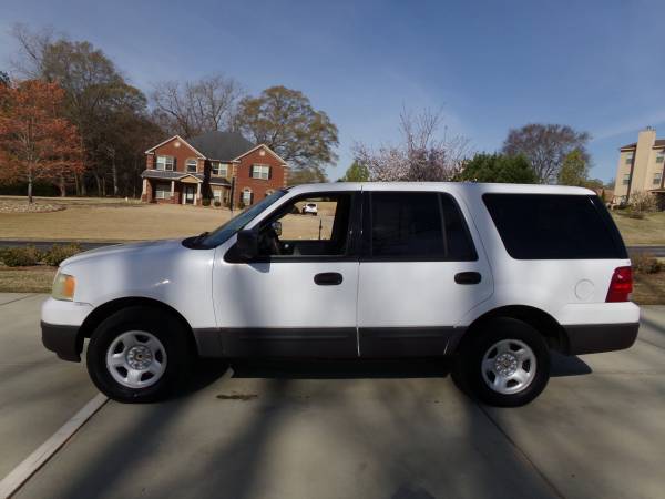 2006 ford expedition xls 5.4 v8 2wd solo (115K) mi ex camión de policía estatal - $4,500 (riverdale)63620661758849121