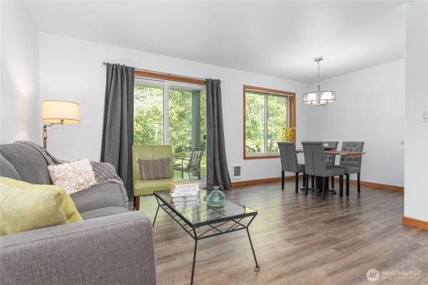 $2,200 / 3br - 942ft2 - Ground level unit (Bellingham, WA)63935190366339121