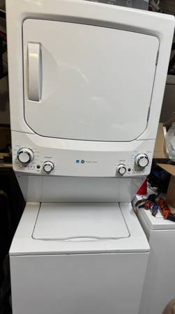 GE washer/dryer electric 1