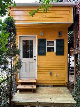 $1,550 / 2br - 250ft2 - Tiny Yellow House Brand New Available In Brookland DC (Fort Totten)64040028478721120