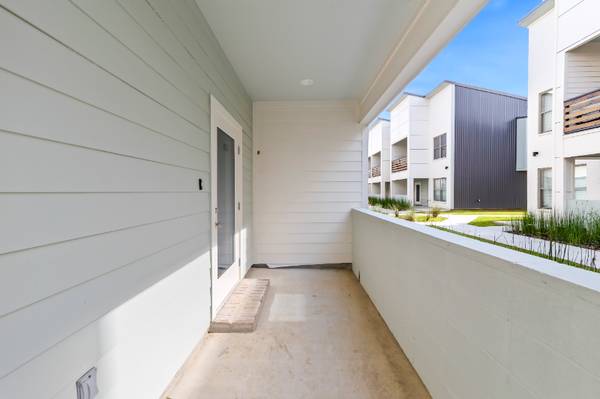 $1900.00 / 2br - 1405ft2 - 212 Spoonbill Drive63857515950851123