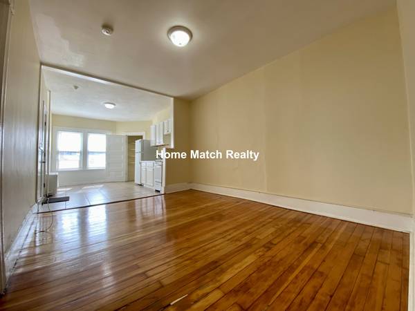 $1,900 / 1br - Chelsea 1 Bed/1 Bath Apartment | Near Broadway63810063086977122